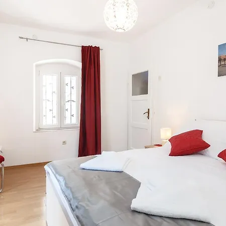 Petrangela Apartamento