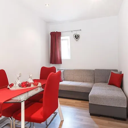 Petrangela Apartamento *