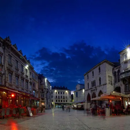 Petrangela